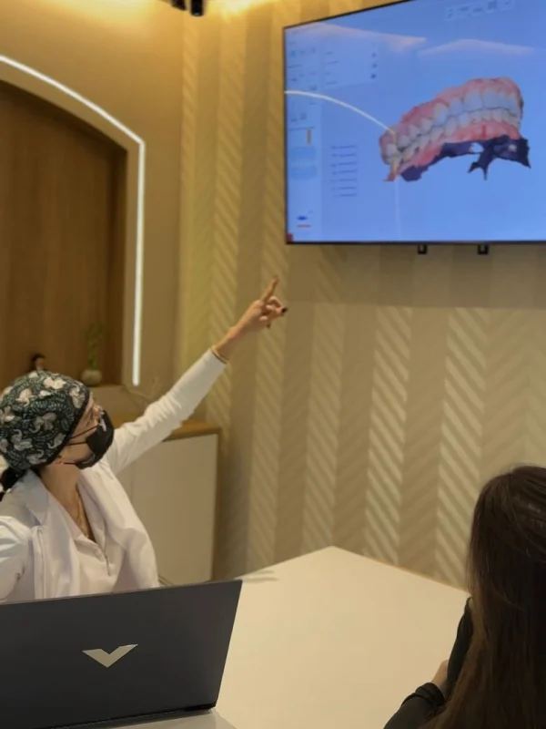 Dra-Gabriela-Gintoli-2-1